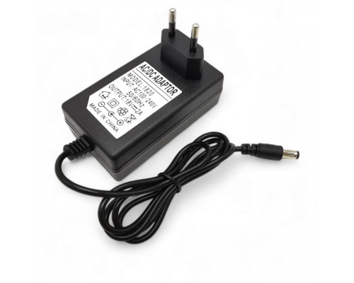 Адаптер питания AC-DC 18V 2A 5.5x2.5мм