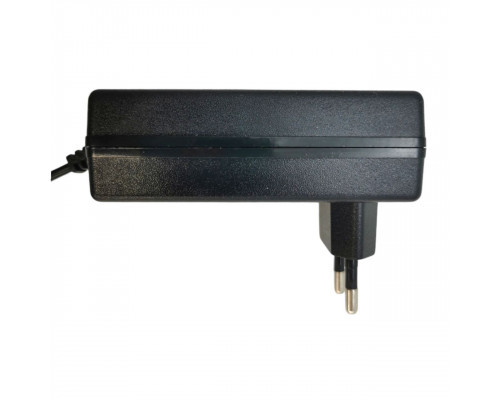 Адаптер питания AC-DC 18V 2A 5.5x2.5мм
